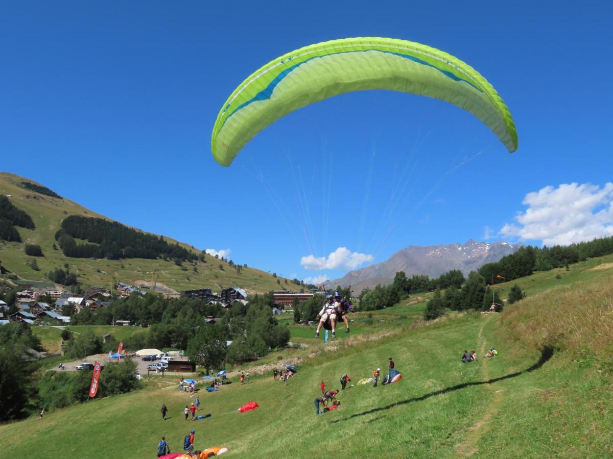 Hotel Aalborg Les Deux Alpes Esterno foto